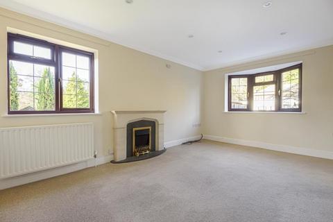 4 bedroom detached house to rent, Fleet,  Hampshire,  GU52