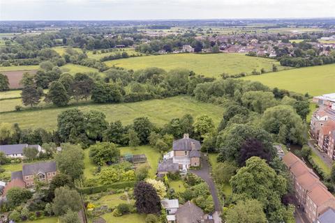 Brook House Ingramgate, Thirsk, YO7 1DD