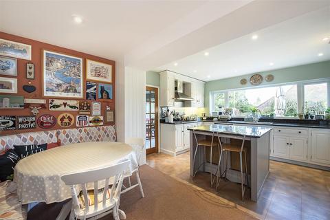 5 bedroom detached house for sale, Oakfield Road, Harpenden