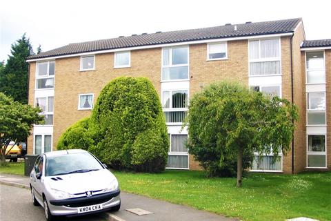 1 bedroom flat to rent, Trotwood, Chigwell IG7