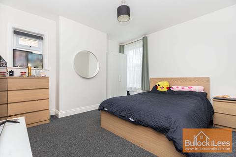 15 Tower Road, Boscombe, Bournemouth, BH1 4LA