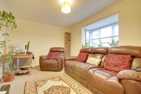 2 bedroom apartment for sale, Darwood Court, St. Ives