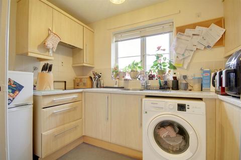 2 bedroom apartment for sale, Darwood Court, St. Ives