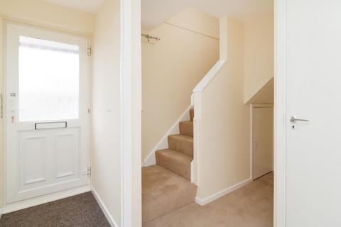 2 bedroom end of terrace house to rent, Blenheim Avenue