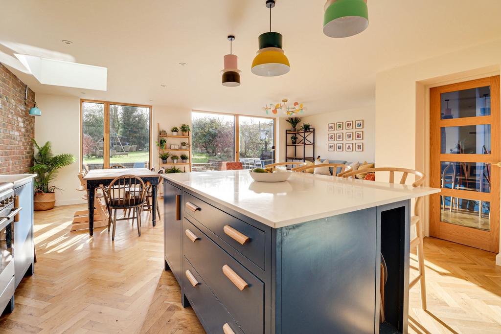 Kitchen/Diner/Family