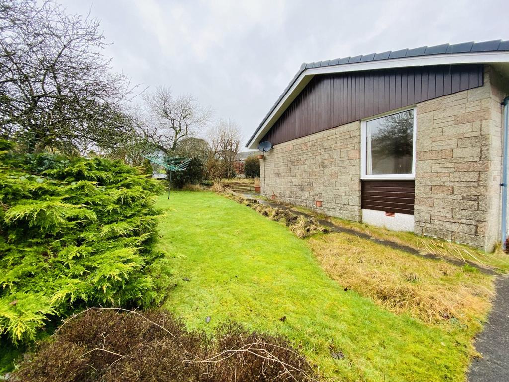 Broombank, Marjoriebanks, Lochmaben, DG11 1 QH - Br