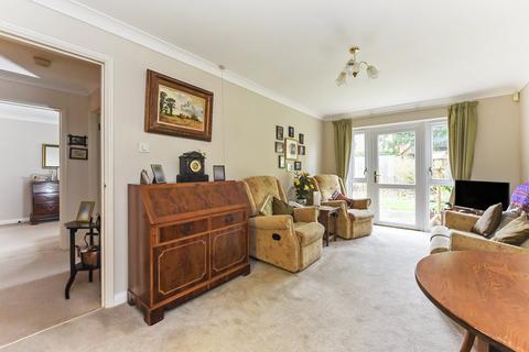 2 bedroom retirement property for sale, Adams Way, Alton, Hampshire