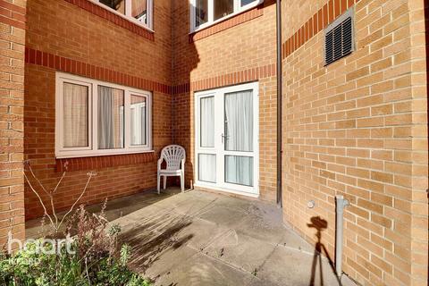 1 bedroom retirement property for sale, Brancaster Road, Ilford