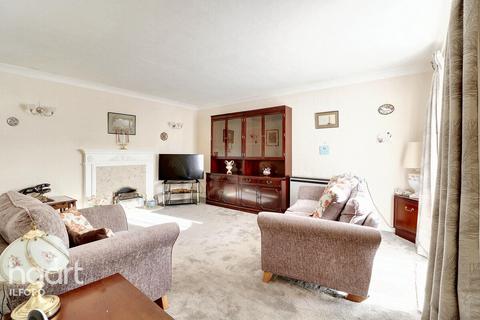 1 bedroom retirement property for sale, Brancaster Road, Ilford