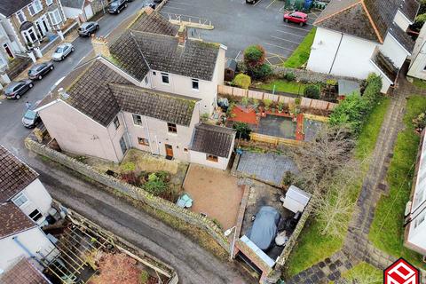 3 bedroom detached house for sale, Highland Place, Bridgend, Bridgend County. CF31 1LS