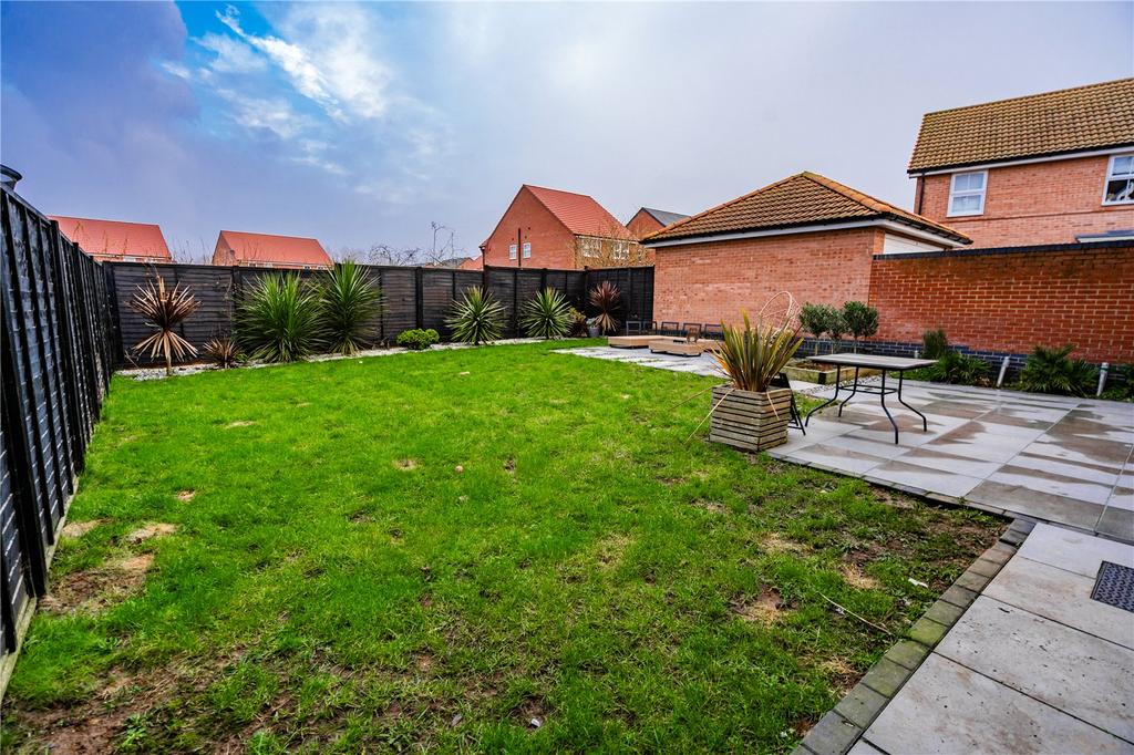 Garden (2)