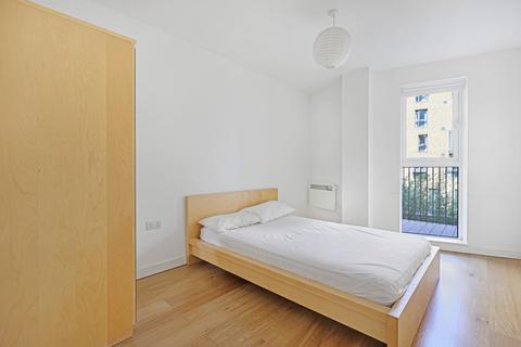 2 bedroom flat for sale, Steedman Street, London