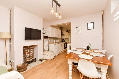 2 bedroom end of terrace house for sale, Nelson Avenue, Tonbridge, Kent