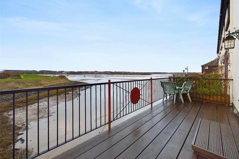 3 bedroom end of terrace house for sale, Maltings Wharf, Manningtree, Essex, CO11