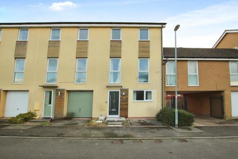 5 bedroom terraced house to rent, Over Drive, Bristol BS34