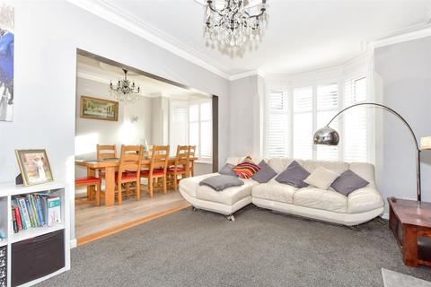 3 bedroom end of terrace house for sale, Penhale Road, Portsmouth, Hampshire