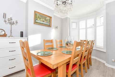 3 bedroom end of terrace house for sale, Penhale Road, Portsmouth, Hampshire