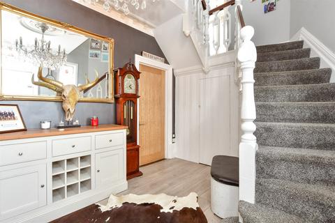 3 bedroom end of terrace house for sale, Penhale Road, Portsmouth, Hampshire