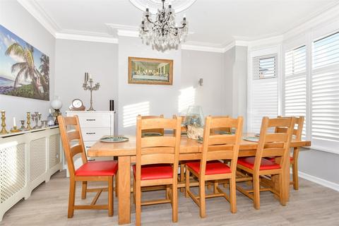 3 bedroom end of terrace house for sale, Penhale Road, Portsmouth, Hampshire