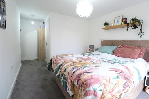 2 bedroom apartment for sale, Heron Court, Castle Hill Drive, Castle Hill, Kent, DA10