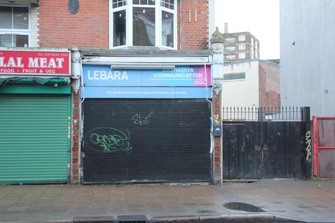 Retail property (high street) to rent, High Street, Thornton Heath CR7