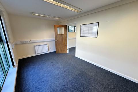 Office to rent, Barn 6, Charfield Barns Business Park, Charfielf, Wotton-Under-Edge, GL12