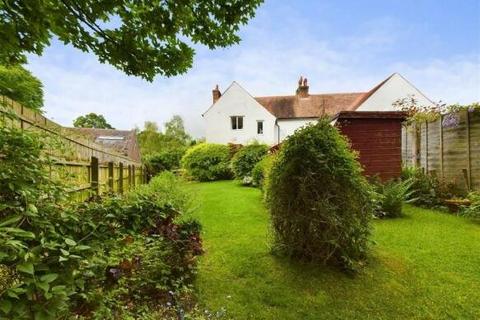 3 bedroom cottage to rent, Church Lane, Aughton