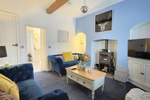 2 bedroom cottage for sale, Cheapside, Knaresborough