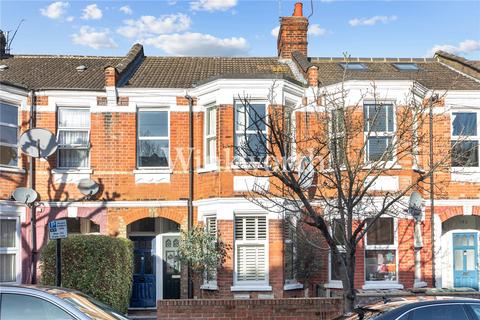 2 bedroom apartment for sale, Lyndhurst Road, London, N22