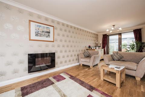 4 bedroom detached house for sale, Tolsey Mead, Borough Green TN15