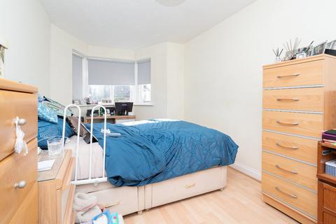 2 bedroom apartment for sale, Norbury Avenue, Watford, Hertfordshire, WD24