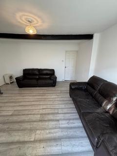 3 bedroom house to rent, 3 North Road Clacton On Sea CO15 5DA ,North Road , Clacton , CO15