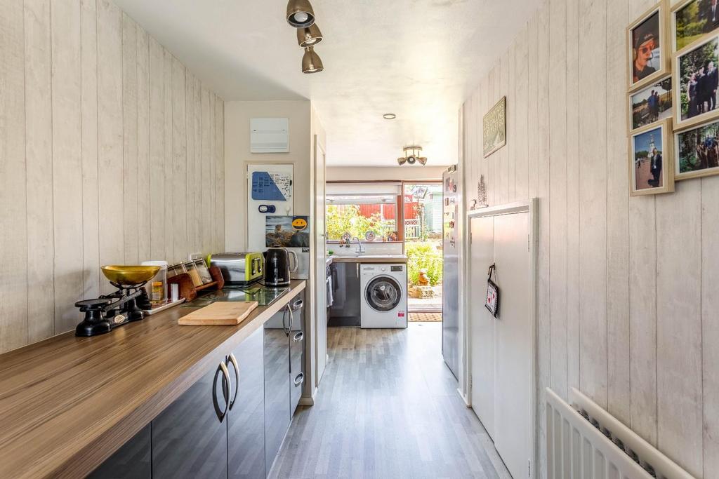 33 Manor Road-6.jpg