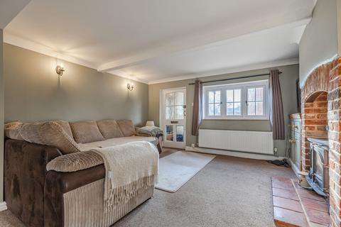 Pise De Terre Chapel Street, Shipdham, Thetford, IP25 7LB