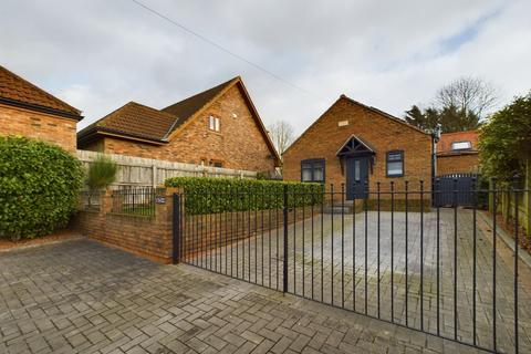 2 bedroom detached bungalow for sale, Horsefair Lane, Little Driffield, YO25