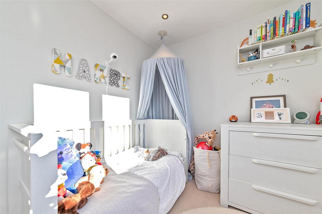 7 Hadrian Close-43.jpg