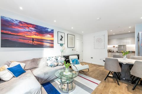 3 bedroom apartment for sale, Iverson Point, 4 Harrison Walk, London, SE10