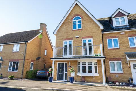 4 bedroom house for sale, Martinet Drive, Lee-on-the-Solent, Hampshire, PO13