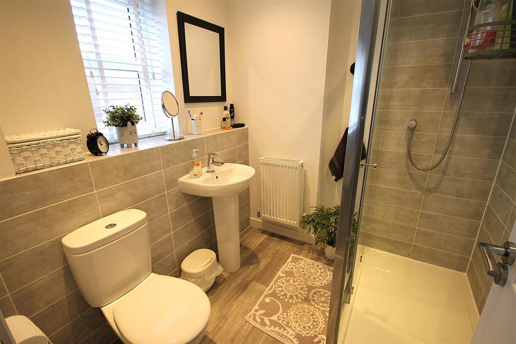 Ensuite