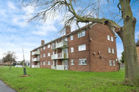 2 bedroom apartment for sale, Rose Lane, Romford RM6