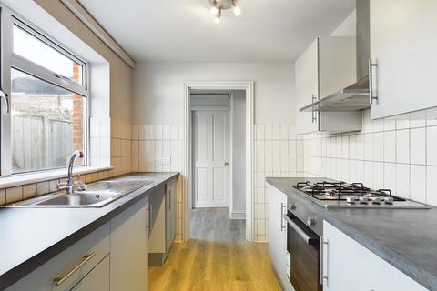 2 bedroom terraced house for sale, 135 Thoresby Street, HU5