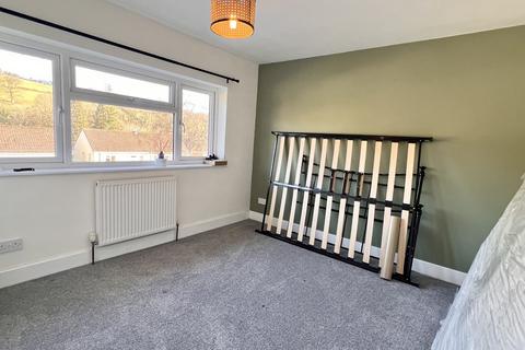 10 Brodawel, Llanwrda, SA19 8AB