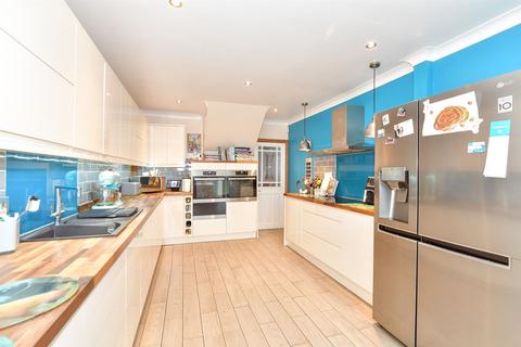 4 bedroom chalet for sale, Blenheim Road, Littlestone, Kent