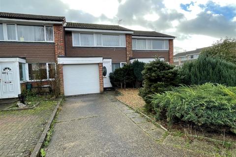 3 bedroom house for sale, Wyndham Close, Colchester