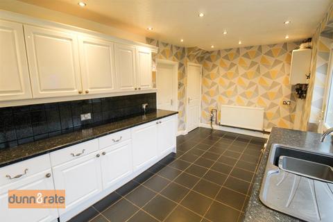 2 bedroom townhouse for sale, Chetwynd Street, Stoke-On-Trent ST6