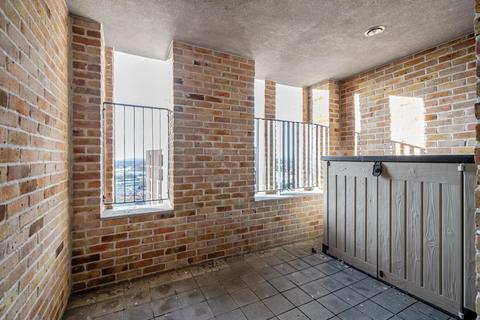 2 bedroom flat to rent, Dudden Hill Lane, London