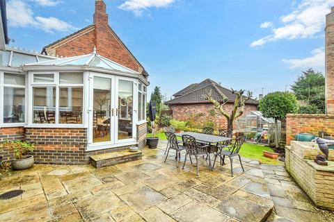 4 bedroom detached house for sale, Bunting Lane, Billericay, Essex