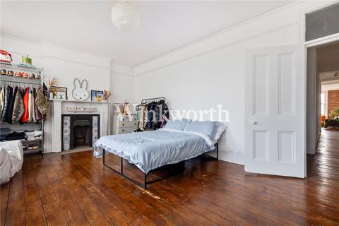 2 bedroom apartment for sale, Grand Parade, Green Lanes, London, N4