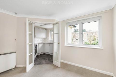 2 bedroom retirement property for sale, Upper Gordon Road, Camberley GU15