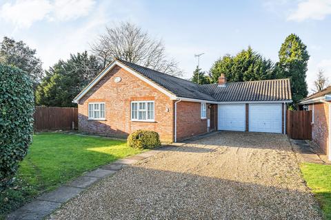 3 bedroom detached bungalow for sale, The Topiary, Ashtead KT21